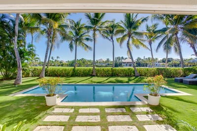 Luxury Villa Photo #13