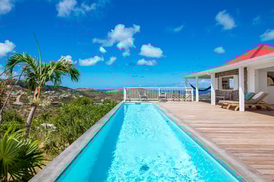 Luxury Villa Photo #31