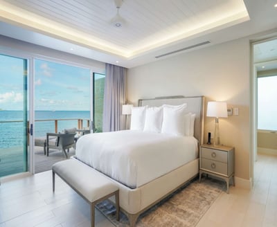 Luxury Villa Photo #13