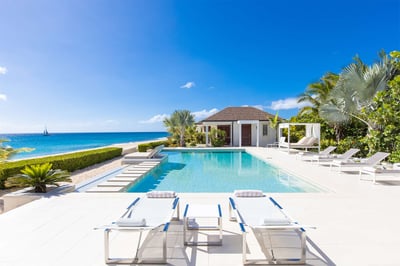 Luxury Villa Photo #2