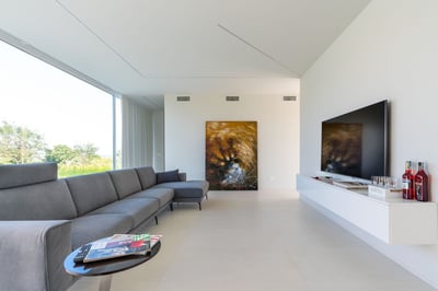 Luxury Villa Photo #36