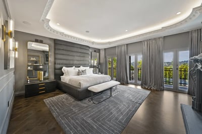 Luxury Villa Photo #20