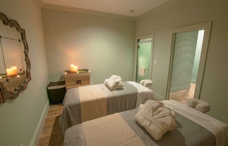 3 BDM Oceanfront Suite at Blue Haven Resort