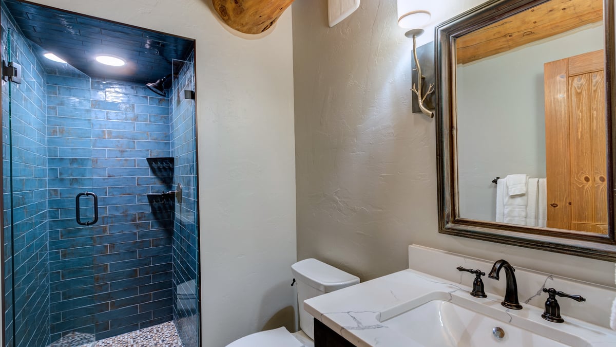 Paradise Meadow Lodge