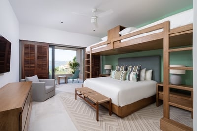 Luxury Villa Photo #33