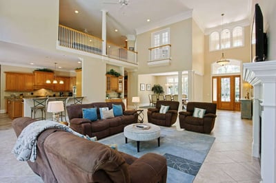 Luxury Villa Photo #11