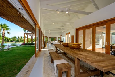 Luxury Villa Photo #10