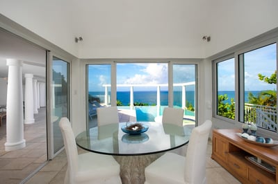 Luxury Villa Photo #14