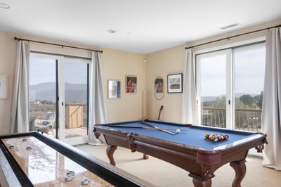 Luxury Villa Photo #16