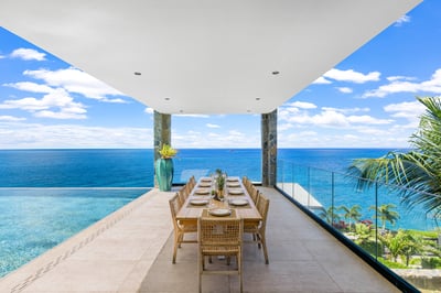 Luxury Villa Photo #5