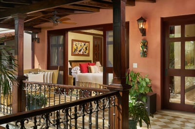 Luxury Villa Photo #18