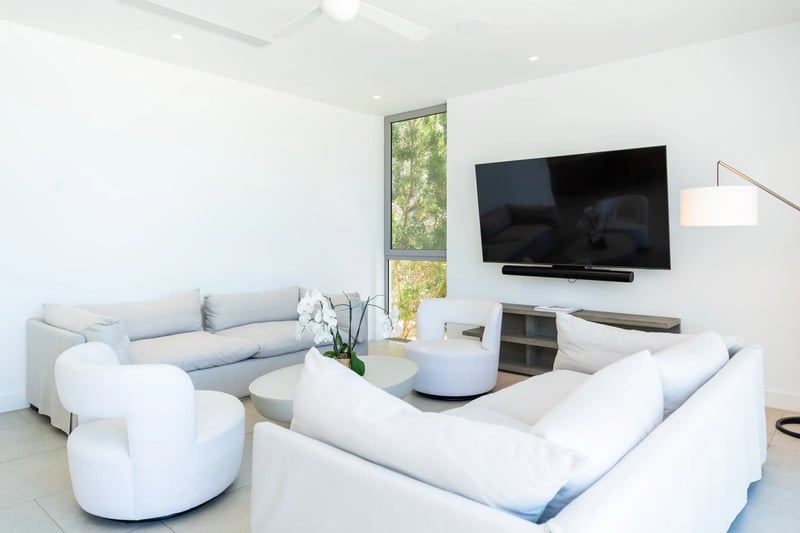 6 Bedroom Lagoon Villa