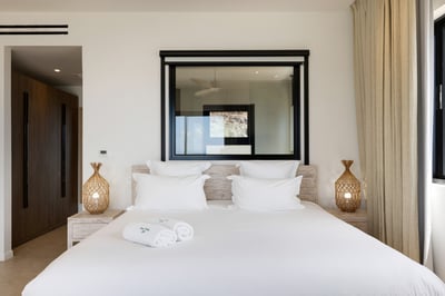 Luxury Villa Photo #55