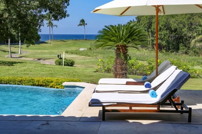 Luxury Villa Photo #4