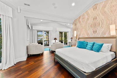 Luxury Villa Photo #55