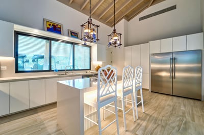 Luxury Villa Photo #16
