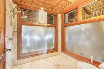 Luxury Villa Photo #46