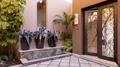 Luxury Villa Photo #26