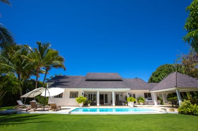 Luxury Villa Photo #2