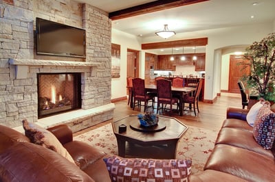 Empire Pass,Silver Strike Lodge 2 BDM Condo with Den