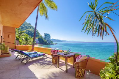 Luxury Villa Photo #14