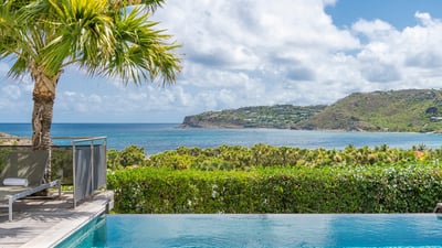 Luxury Villa Photo #5