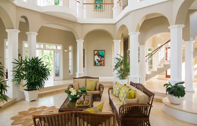 Luxury Villa Photo #14