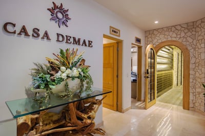 Luxury Villa Photo #19
