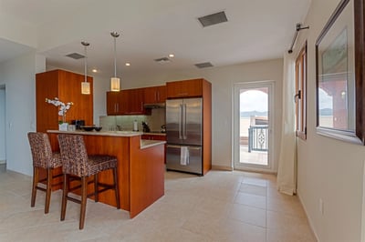 Luxury Villa Photo #5