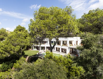 Luxury Villa Photo #4