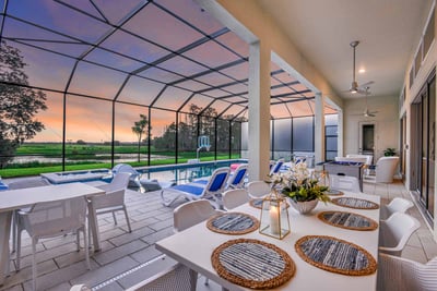 Luxury Villa Photo #6