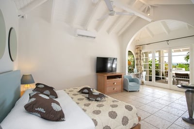 Luxury Villa Photo #35
