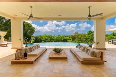 Luxury Villa Photo #5