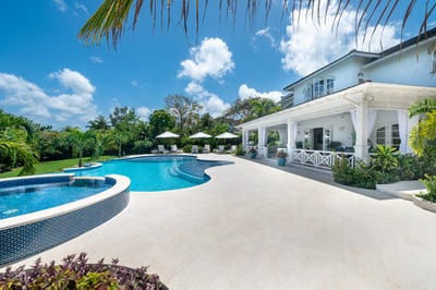 Luxury Villa Photo #2