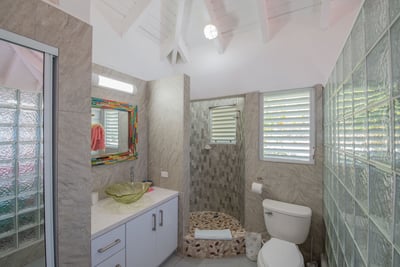Luxury Villa Photo #10
