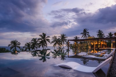 Luxury Villa Photo #7