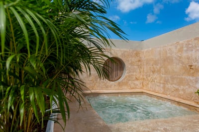 Luxury Villa Photo #5