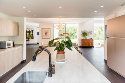Luxury Villa Photo #14