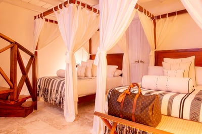 Luxury Villa Photo #55