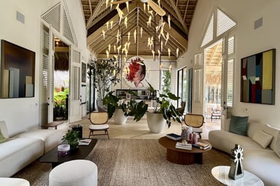 Luxury Villa Photo #8