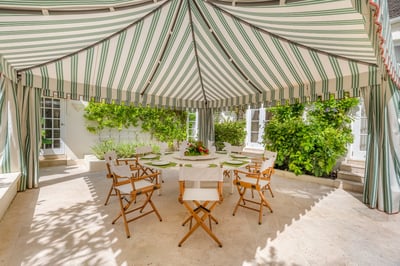 Luxury Villa Photo #9