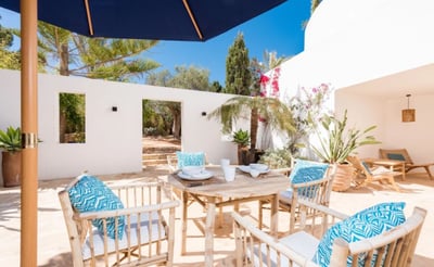 Luxury Villa Photo #14
