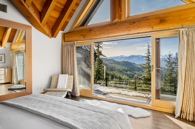 Luxury Villa Photo #39