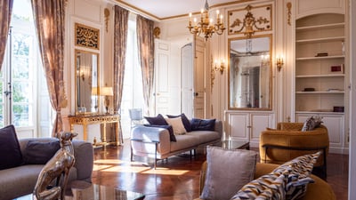 Luxury Villa Photo #14