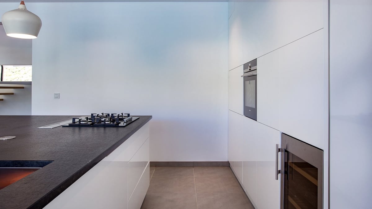 Dining Area & Kitchen - Image 43