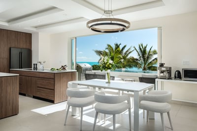 Luxury Villa Photo #12