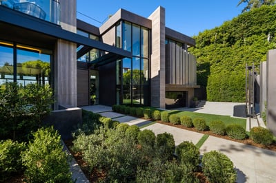 Luxury Villa Photo #12