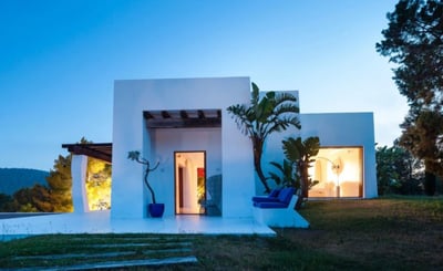 Luxury Villa Photo #7
