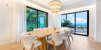 Luxury Villa Photo #9