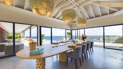 Luxury Villa Photo #18